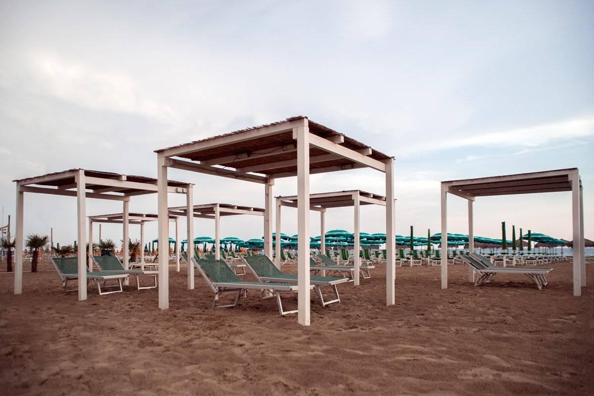 Negozio in Viale Roma, Pietrasanta, {3} - Foto 1