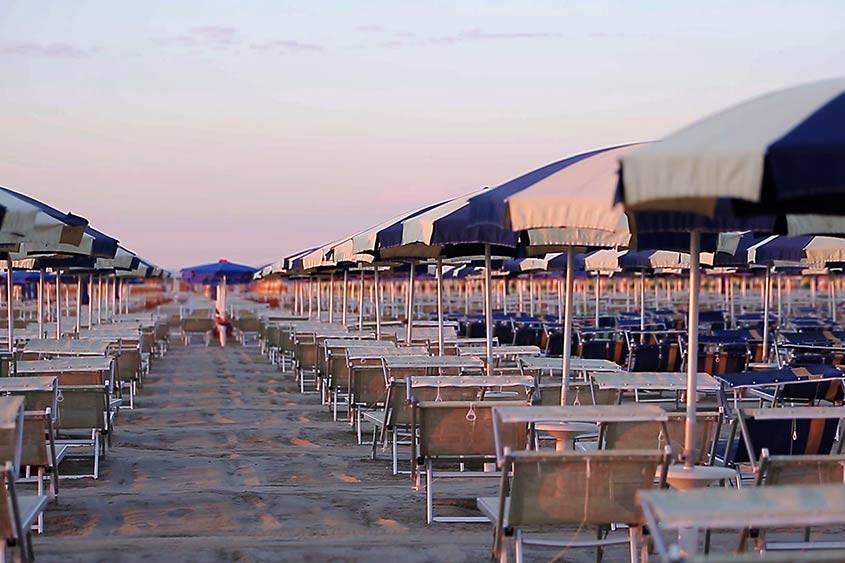 Negozio in Lungomare Europa, Camaiore, {3} - Foto 1