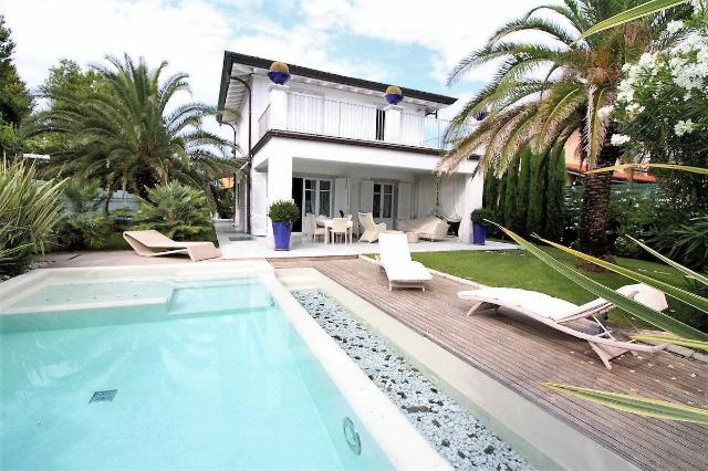 Villa in Via Arturo Dazzi, Forte dei Marmi - Foto 1