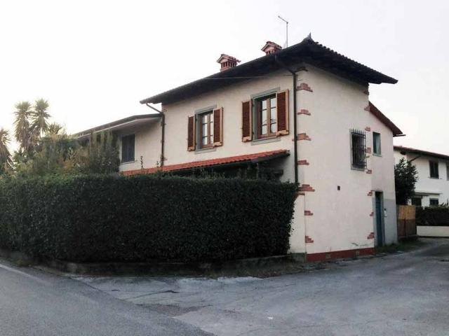 Mansion in Via Francesco Carrara, Forte dei Marmi - Photo 1