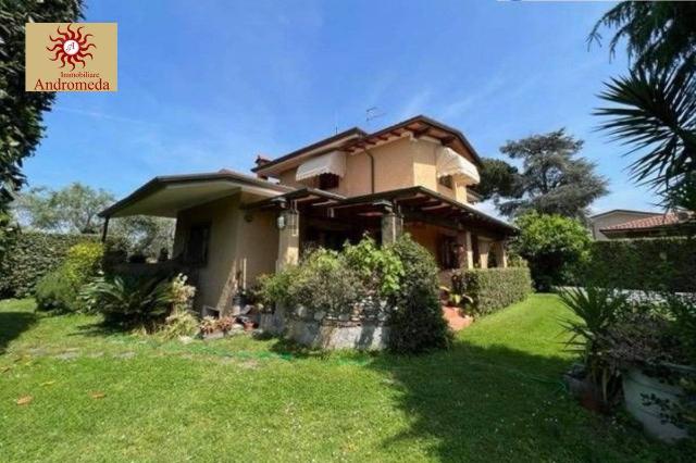 Villa in Via degli Olmi, Forte dei Marmi - Foto 1