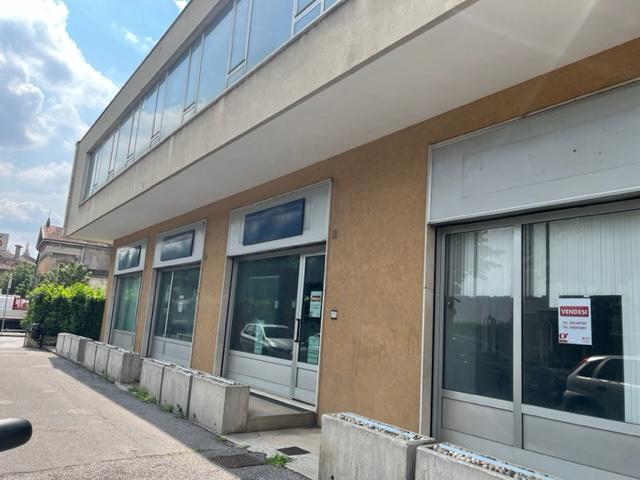 Ufficio in Via Roma 31, Alzano Lombardo, {3} - Foto 2