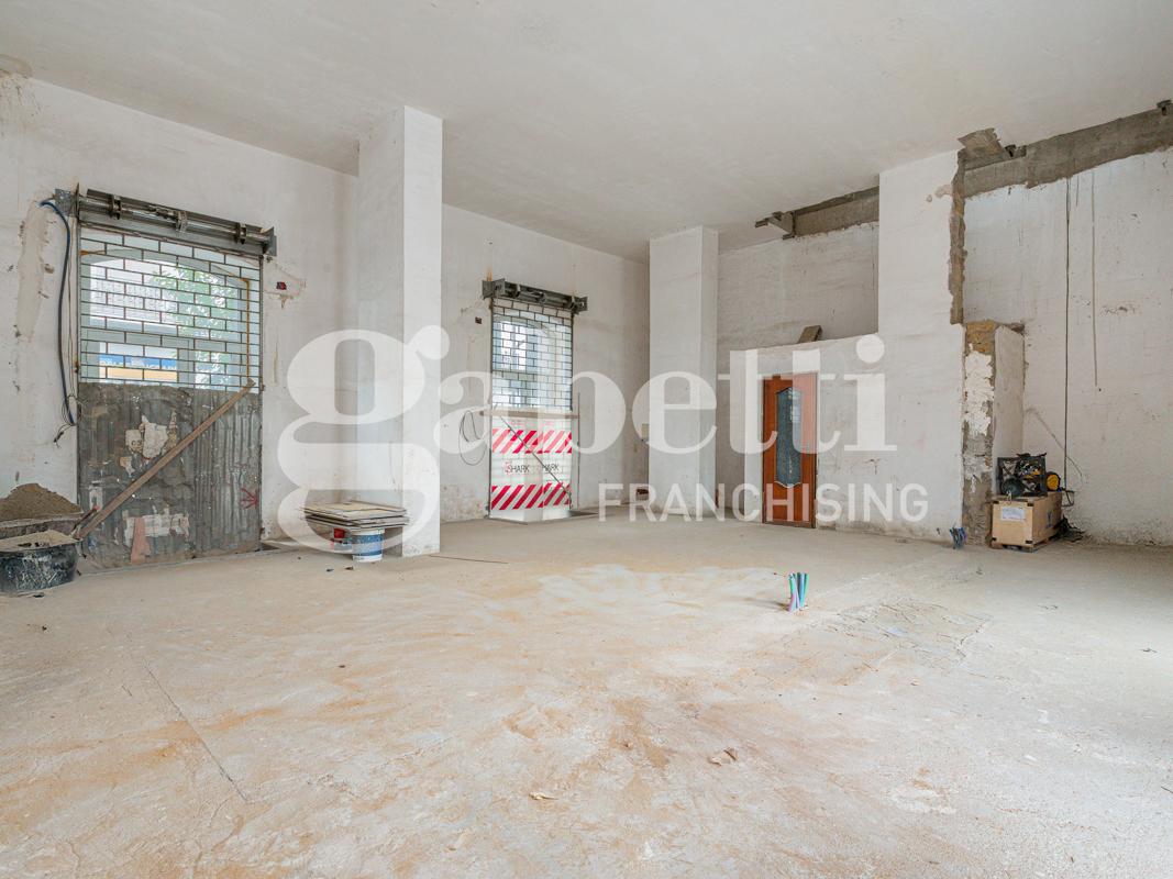 Ufficio in Via Vittorio Emanuele III 45, Frattamaggiore, {3} - Foto 2