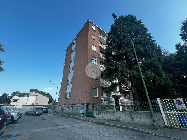 2-room flat in Via Sommeiller 2, Settimo Torinese - Photo 1