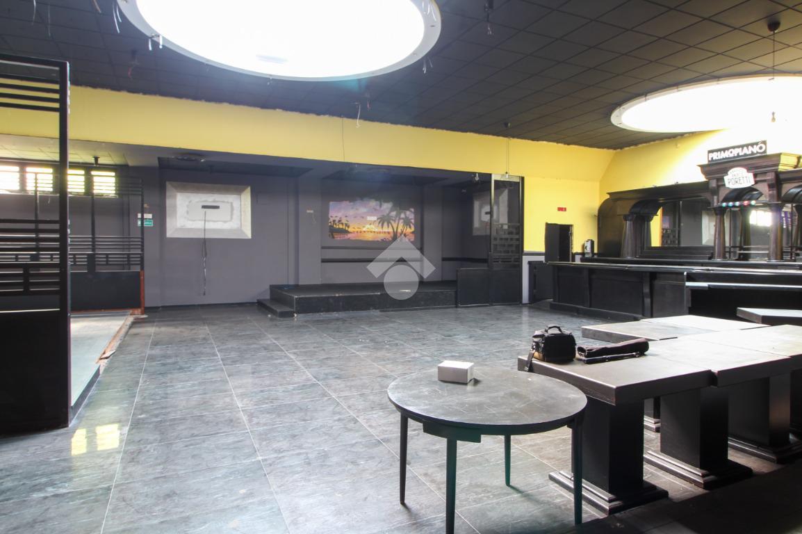 Negozio in Viale San Predabissi, Melegnano, {3} - Foto 2