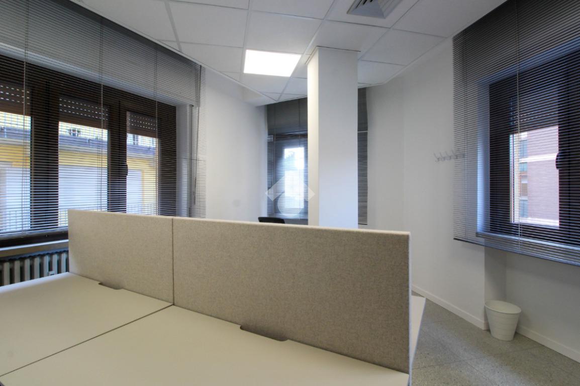 Ufficio in Via N. Brixio 7, Melegnano, {3} - Foto 1