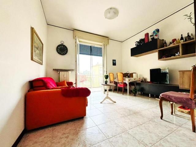 2-room flat in S.da Bobbio 24, Voghera - Photo 1