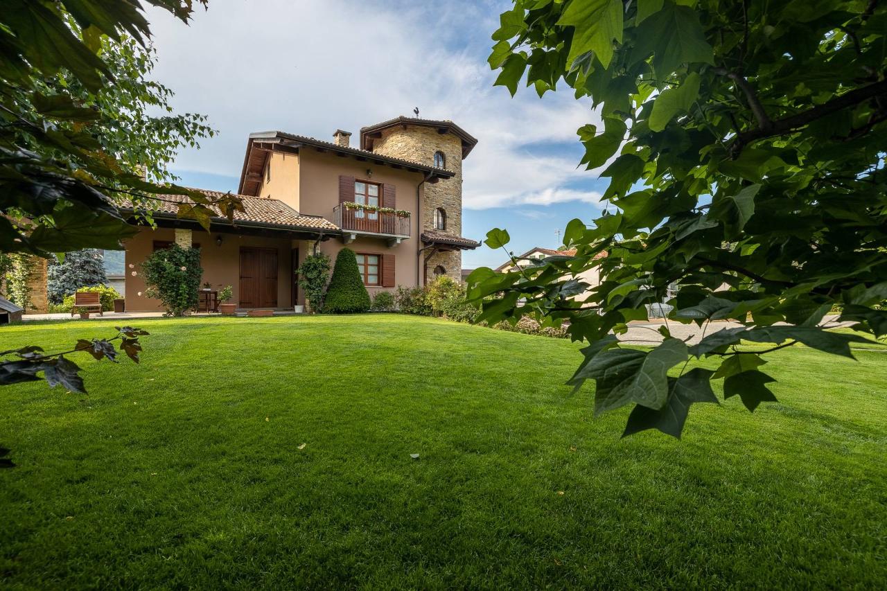 Villa in vendita a Roccaforte Mondovi'