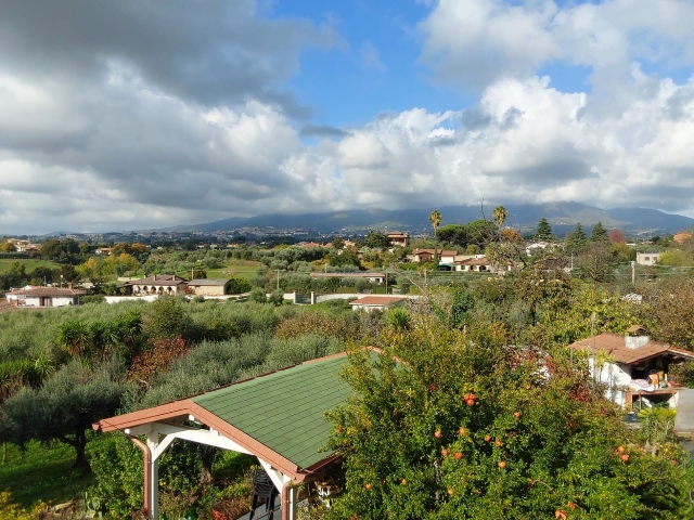 Mansion in Via Arciano, Velletri - Photo 1