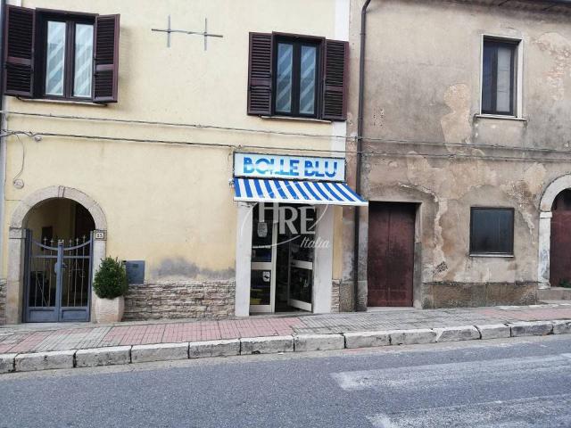 Shop in Corso dei Bruzi, Cosenza - Photo 1