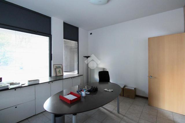 Office in Via C. Baioni, Bergamo - Photo 1