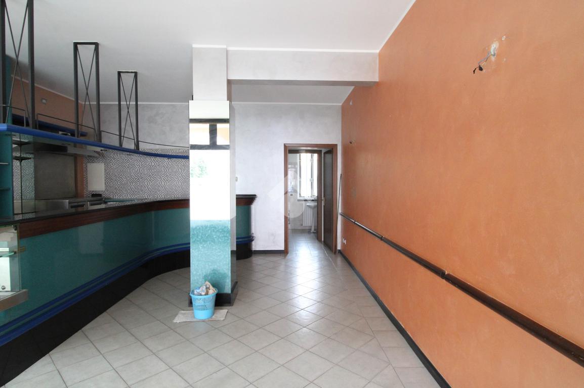 Ufficio in Via Giuseppe Mazzini 1, Villa D'Alme', {3} - Foto 1