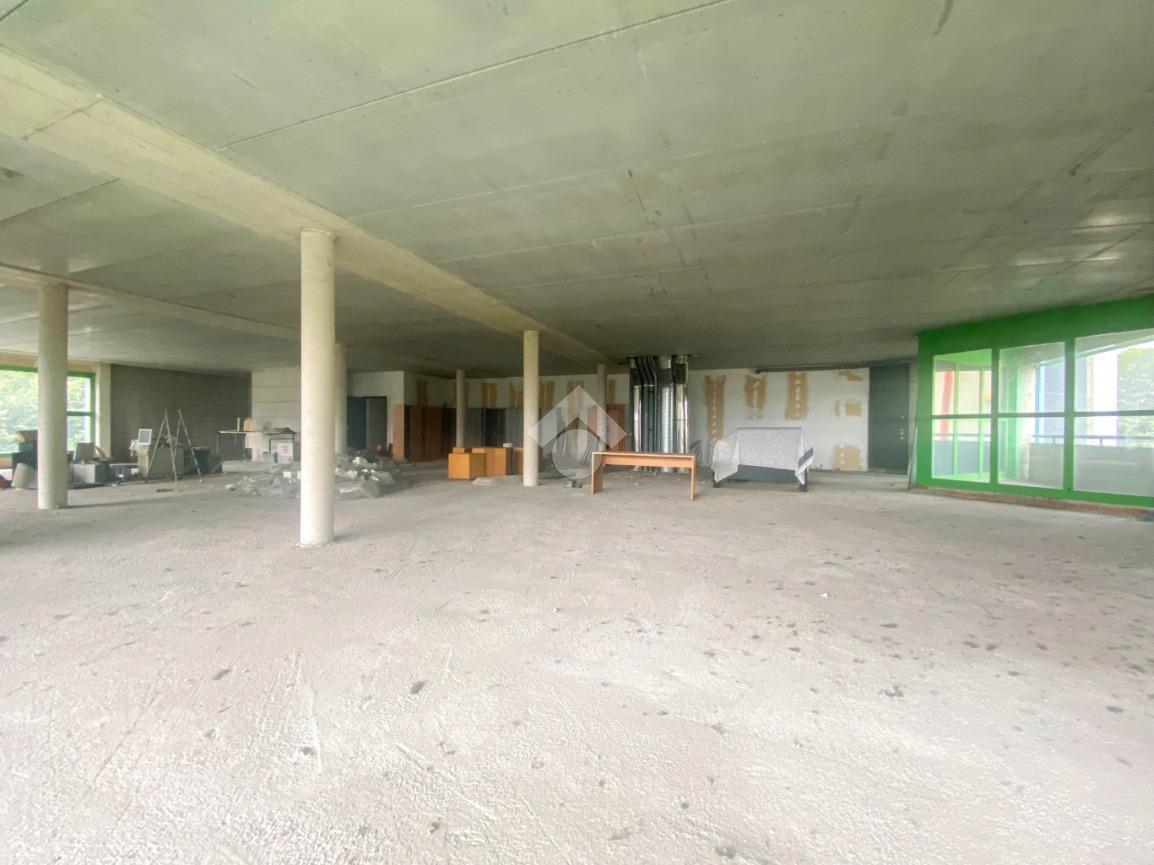 Ufficio in Via G. Falcone 1, Almenno San Bartolomeo, {3} - Foto 1