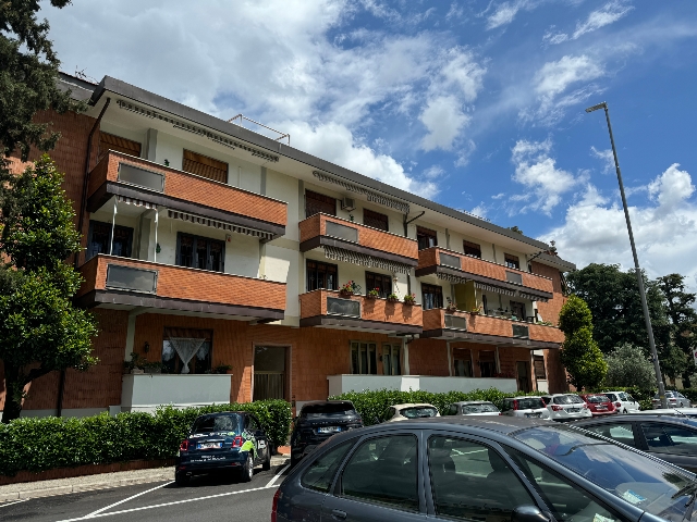 4-room flat in Via Generale Volpini, Scandicci - Photo 1