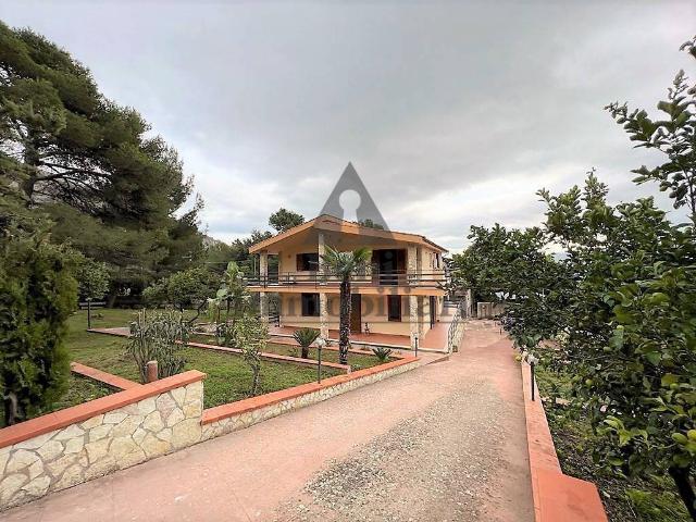 Villa in {3}, Via Bellolampo - Foto 1