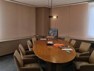 Shared office in {3}, Via Emilia Ospizio - Photo 1