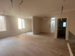 Penthouse in Via Emilia a San Pietro 3, Reggio nell'Emilia - Foto 1