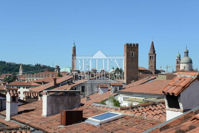 Trilocale in {3}, Ponte degli Angeli - Foto 1