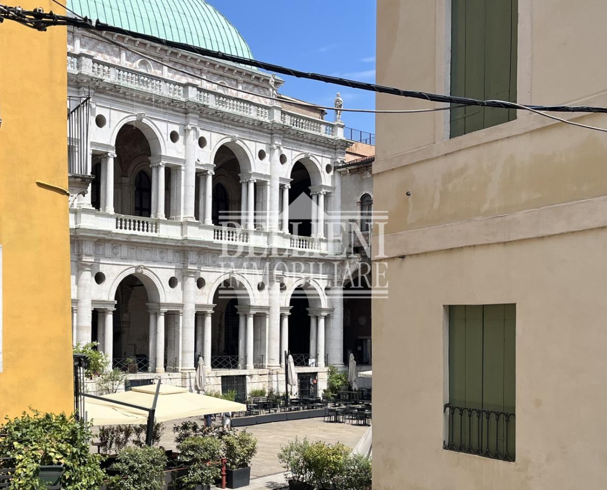 appartamento in vendita a Vicenza in zona Borgo Berga