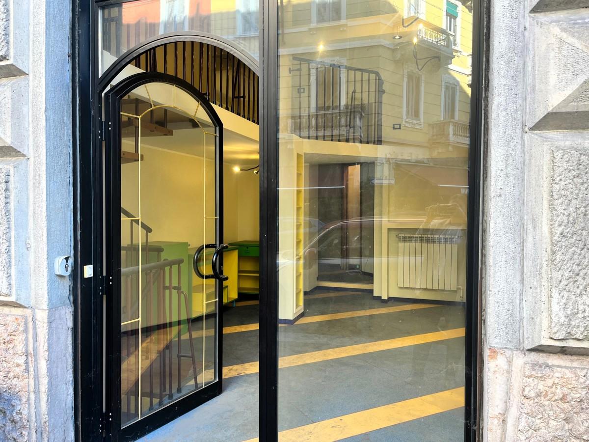 Negozio in Via Achille Maiocchi 14, Milano - Foto 1