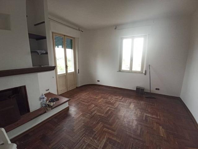 4-room flat, Castiglione del Lago - Photo 1