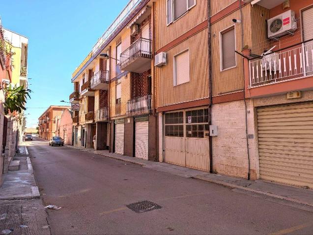 Garage or car box in Via Guido Reni, San Severo - Photo 1