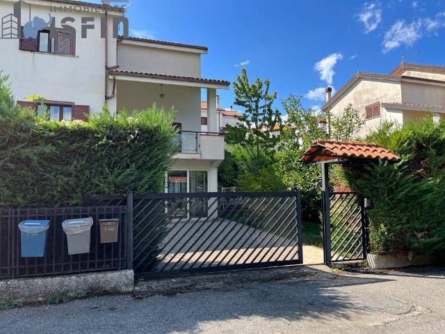 Villa in Via San Paolo 6/35, Mendicino - Foto 1