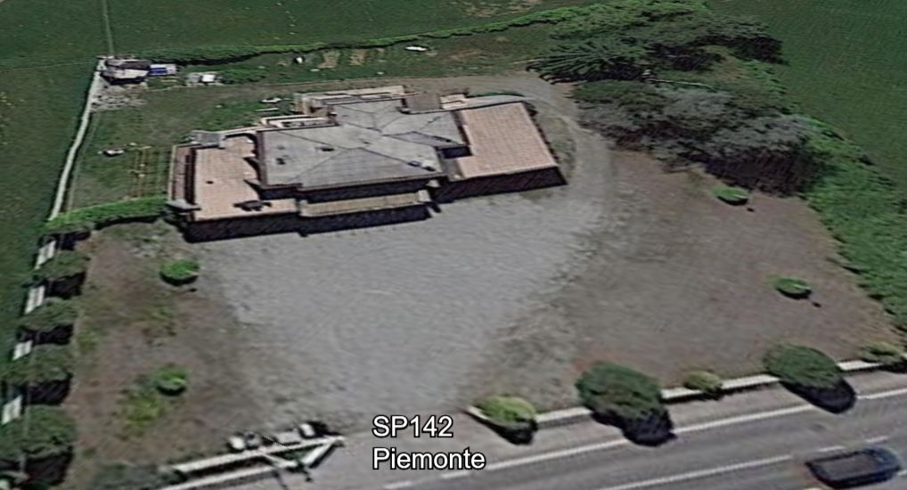 Negozio in Strada Provinciale , 142 Bielle, Cavallirio, {3} - Foto 2