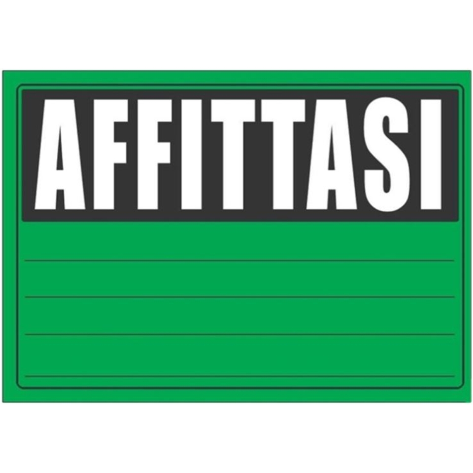 Magazzino in Via dei Giardini Reali, Caserta - Foto 1